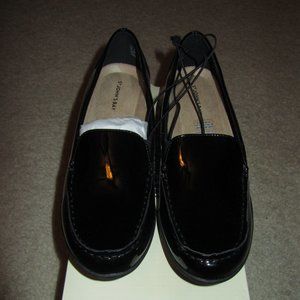 Women's ILLANA Black Patent Leather Shoes NIB Size 7.5 SJB